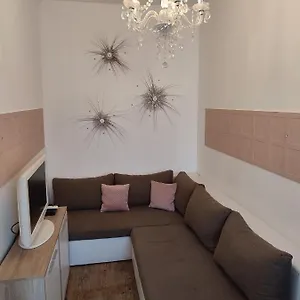 https://barbara-house.inbudapesthotels.com