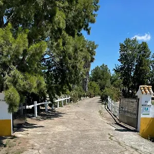 Cortijo El Morisco. , Espera España